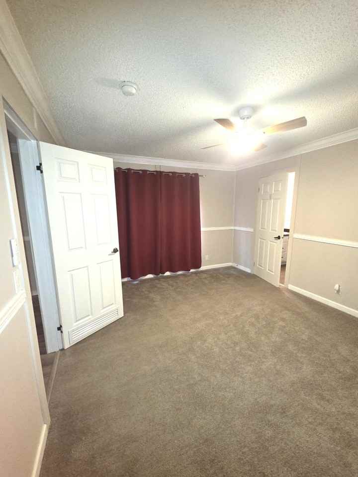 790 Postoak St #1 - Photo 6 of 19