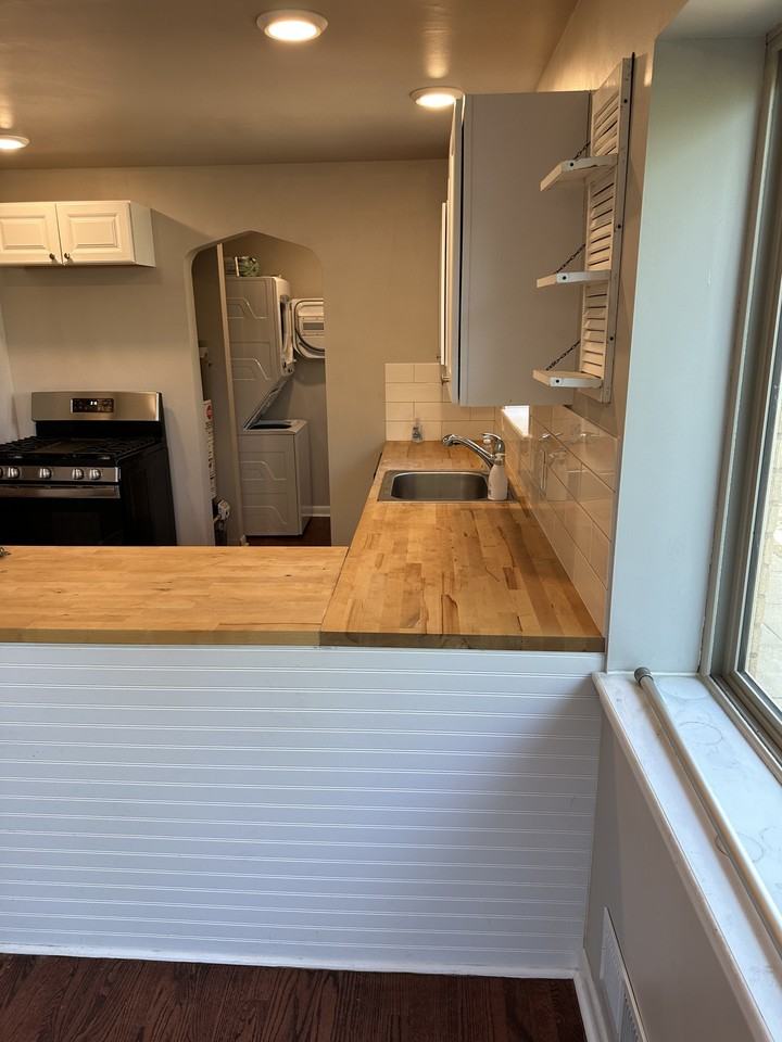 1540 Forest St #1540 - Photo 3 of 6