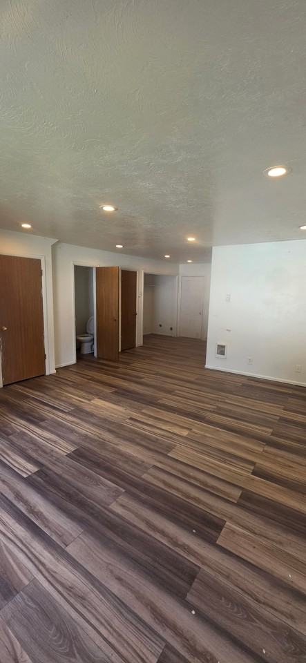 350 Moonlite Dr - Photo 2 of 5