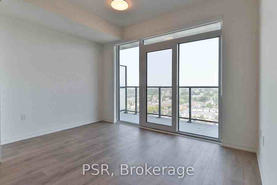 Dufferin St & Dupont St #1606 - Photo 6 of 20