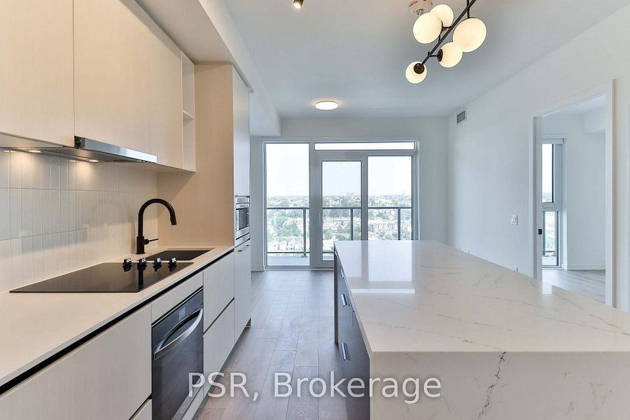 Dufferin St & Dupont St #1606 - Photo 4 of 20