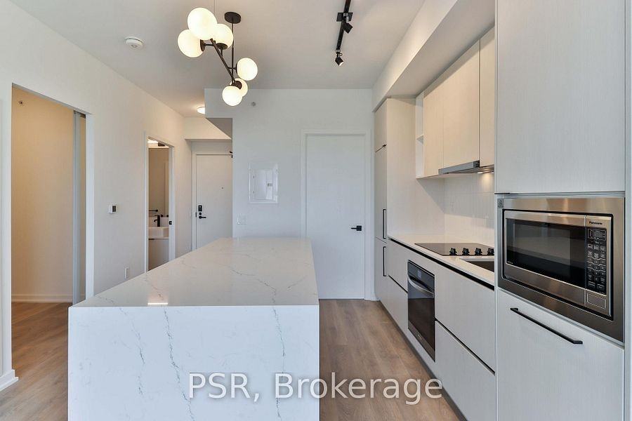 Dufferin St & Dupont St #1606 - Photo 5 of 20