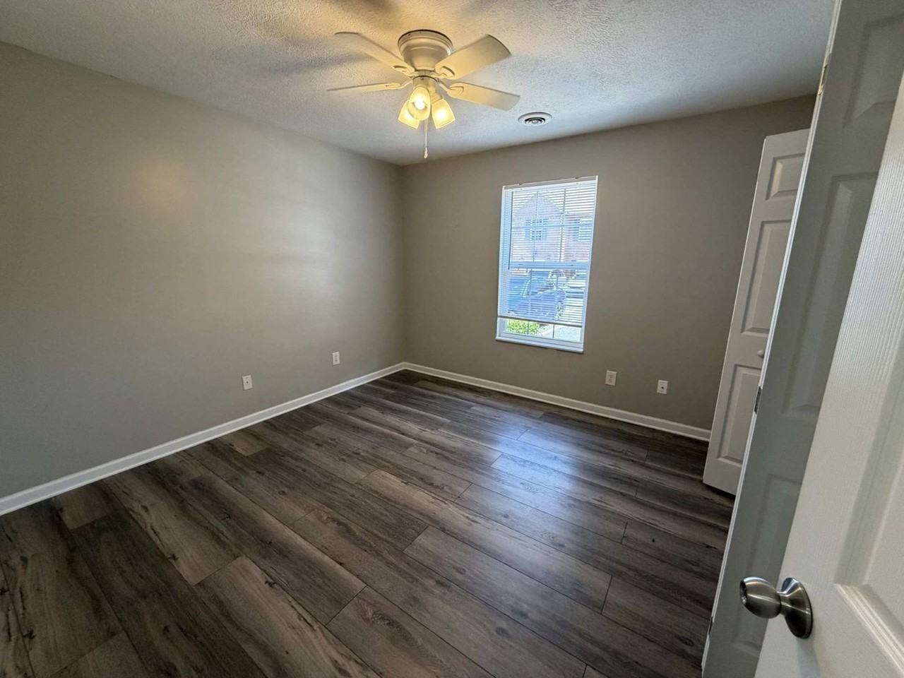1625 Maple View Way - Photo 7 of 11