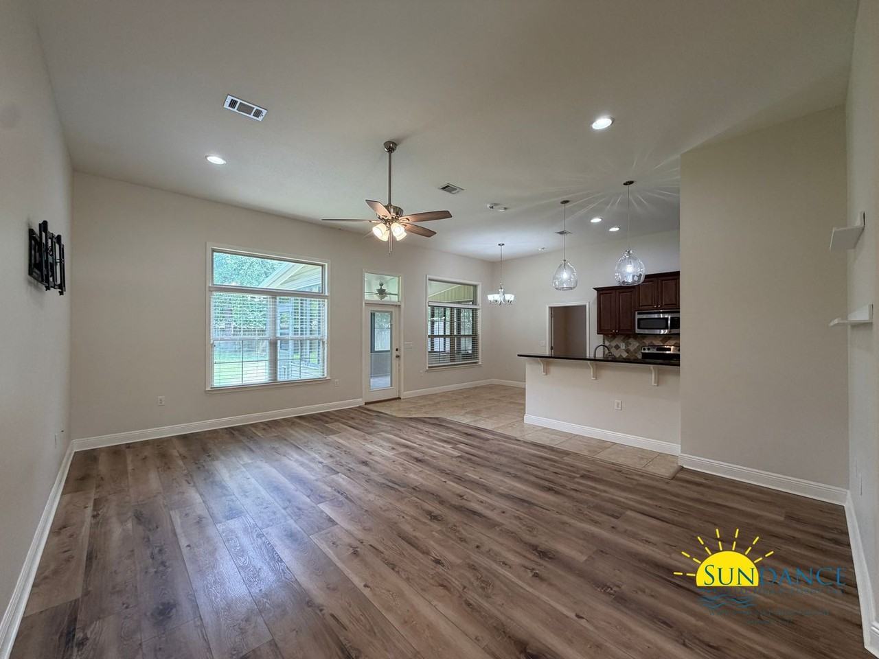 418 Westminster Rd - Photo 3 of 29