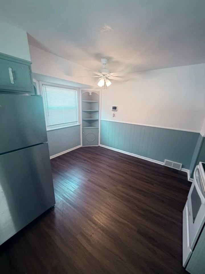 11215 Langton Ave - Photo 7 of 33