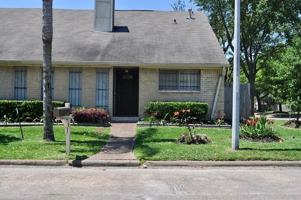 featured image of 12402 Riva Ridge Ln