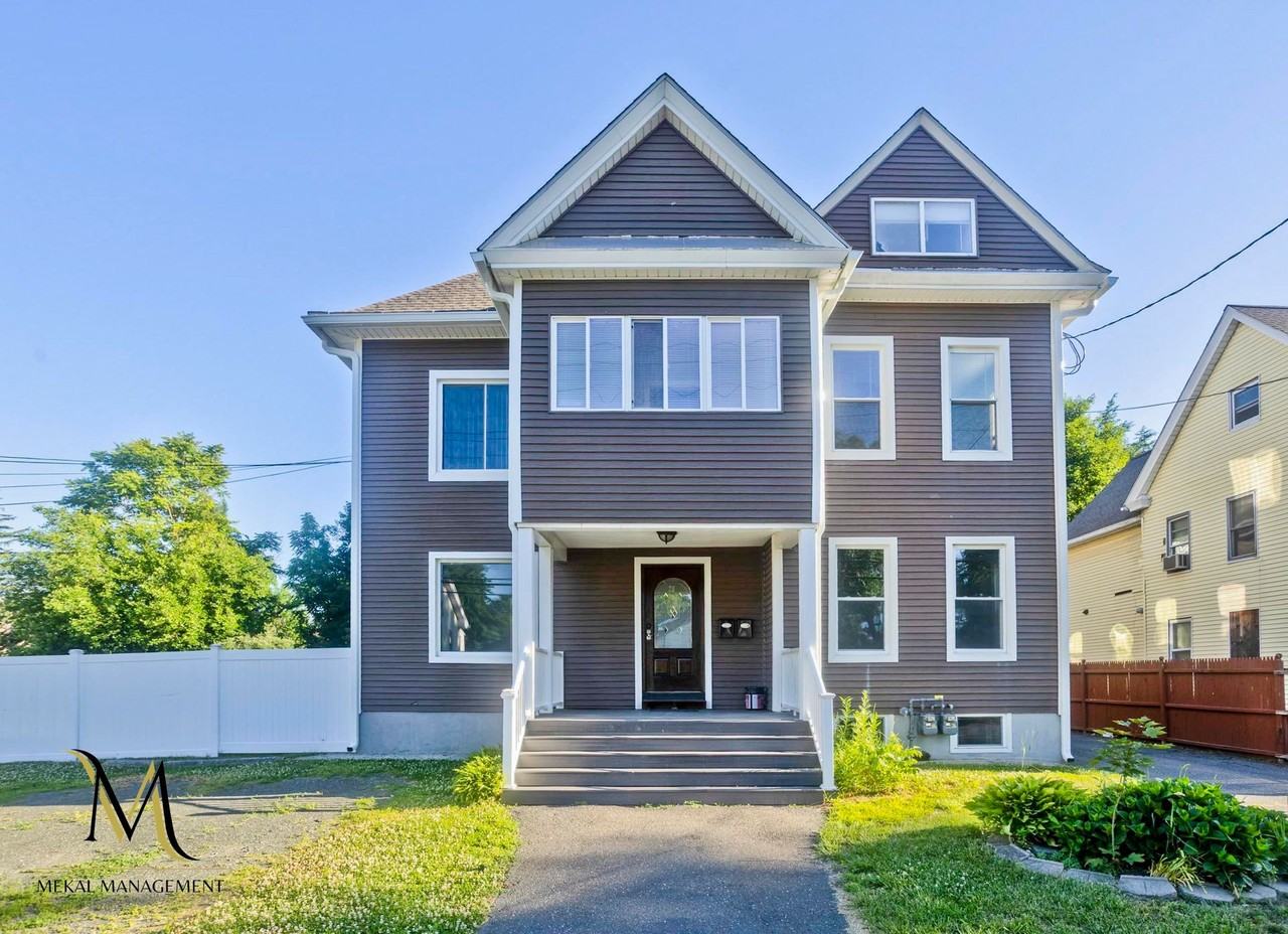 28 Union St - Photo 5 of 37