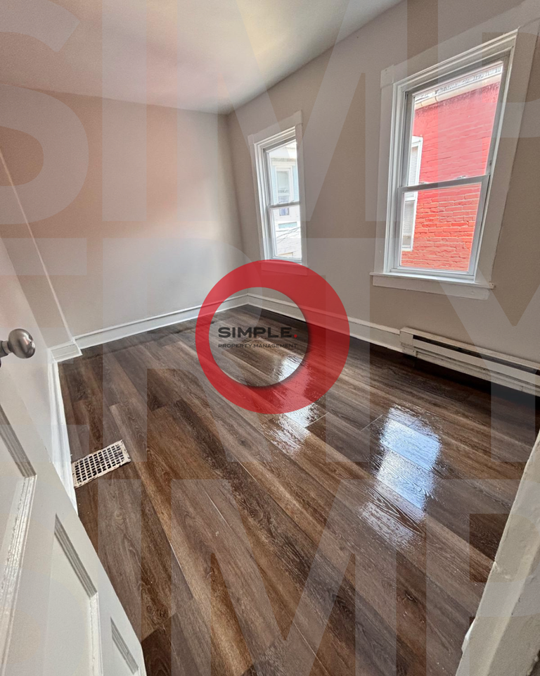 729 Mcilvain St - Photo 7 of 11