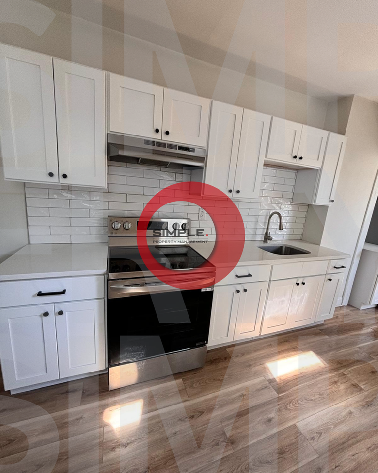 1457 Cotton St - Photo 2 of 10