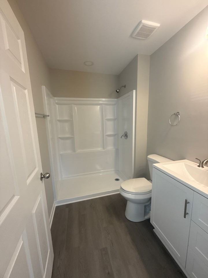 806 Brookfield Dr - Photo 7 of 15