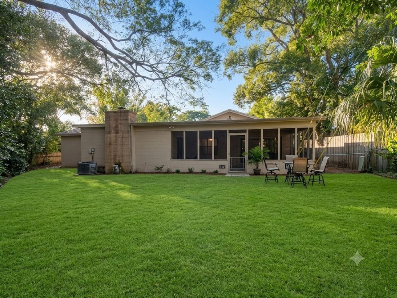 719 Kewannee Trl - Photo 2 of 20