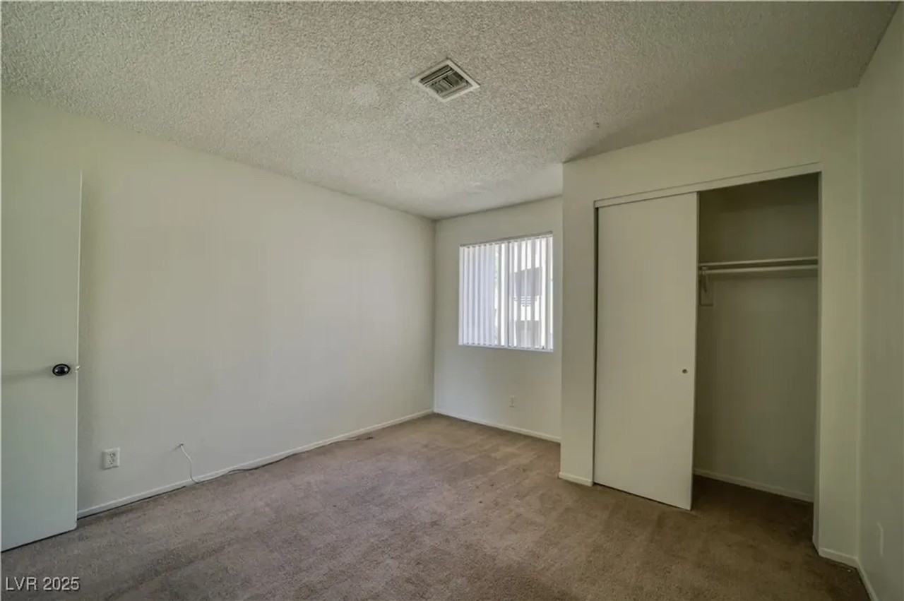 2160 Highpointe Dr #203 - Photo 4 of 4