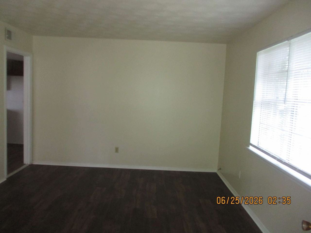 503 Jefferies Ave - Photo 3 of 8