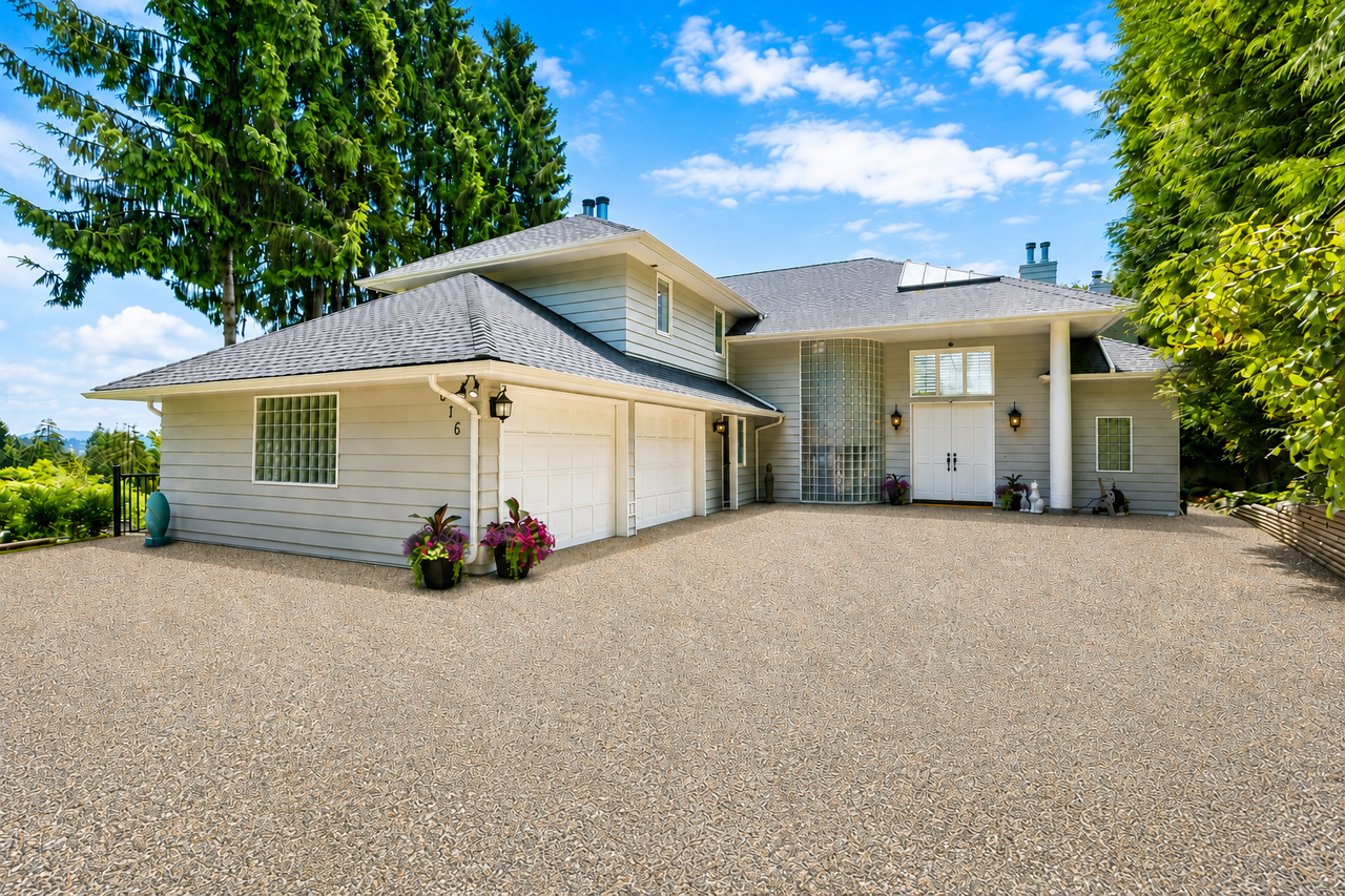 816 Anderson Crescent - Photo 5