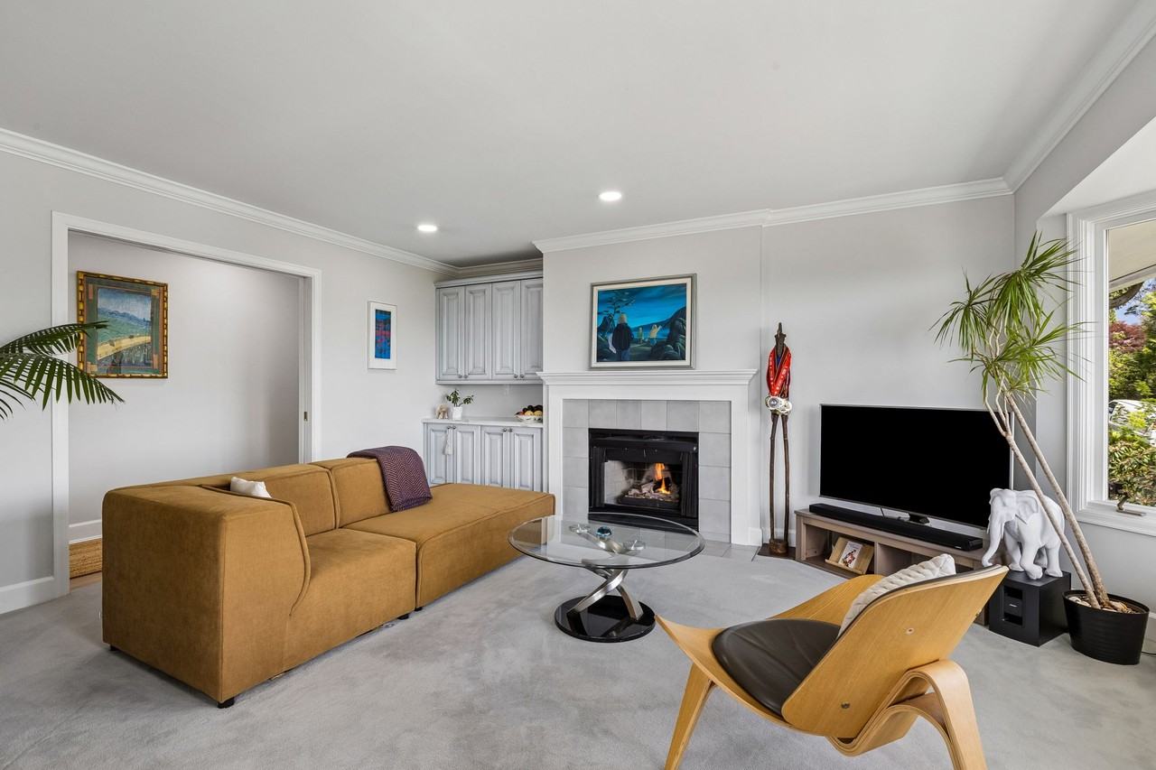 816 Anderson Crescent - Photo 13