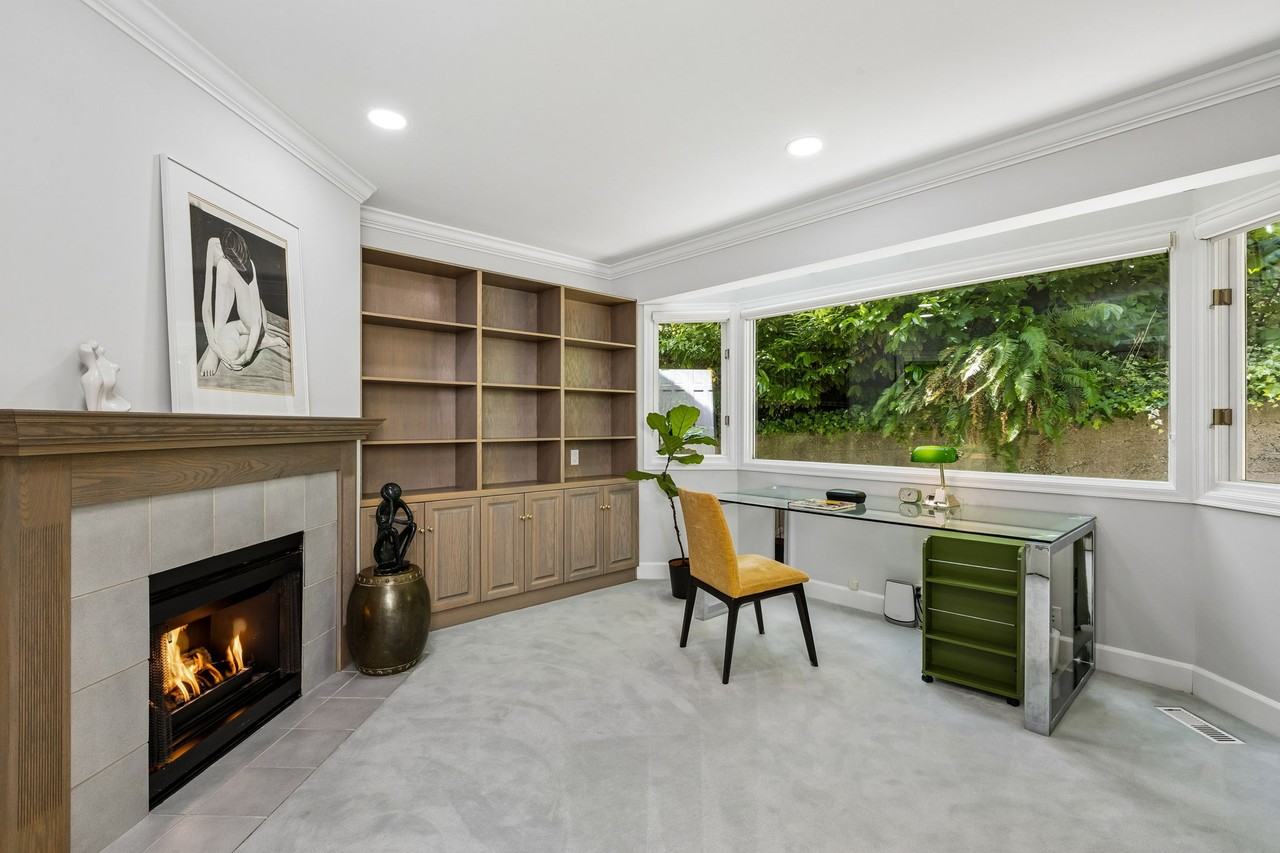 816 Anderson Crescent - Photo 33