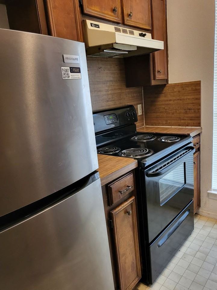 2716 Saint George Pl - Photo 5 of 14