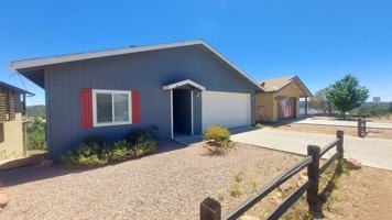 featured image of 713 W Summit St