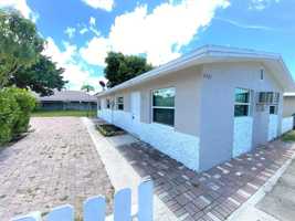 featured image of 2315 Bayside St