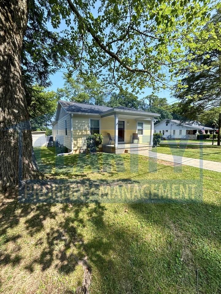 883 Harle Ave Nw - Photo 2 of 27