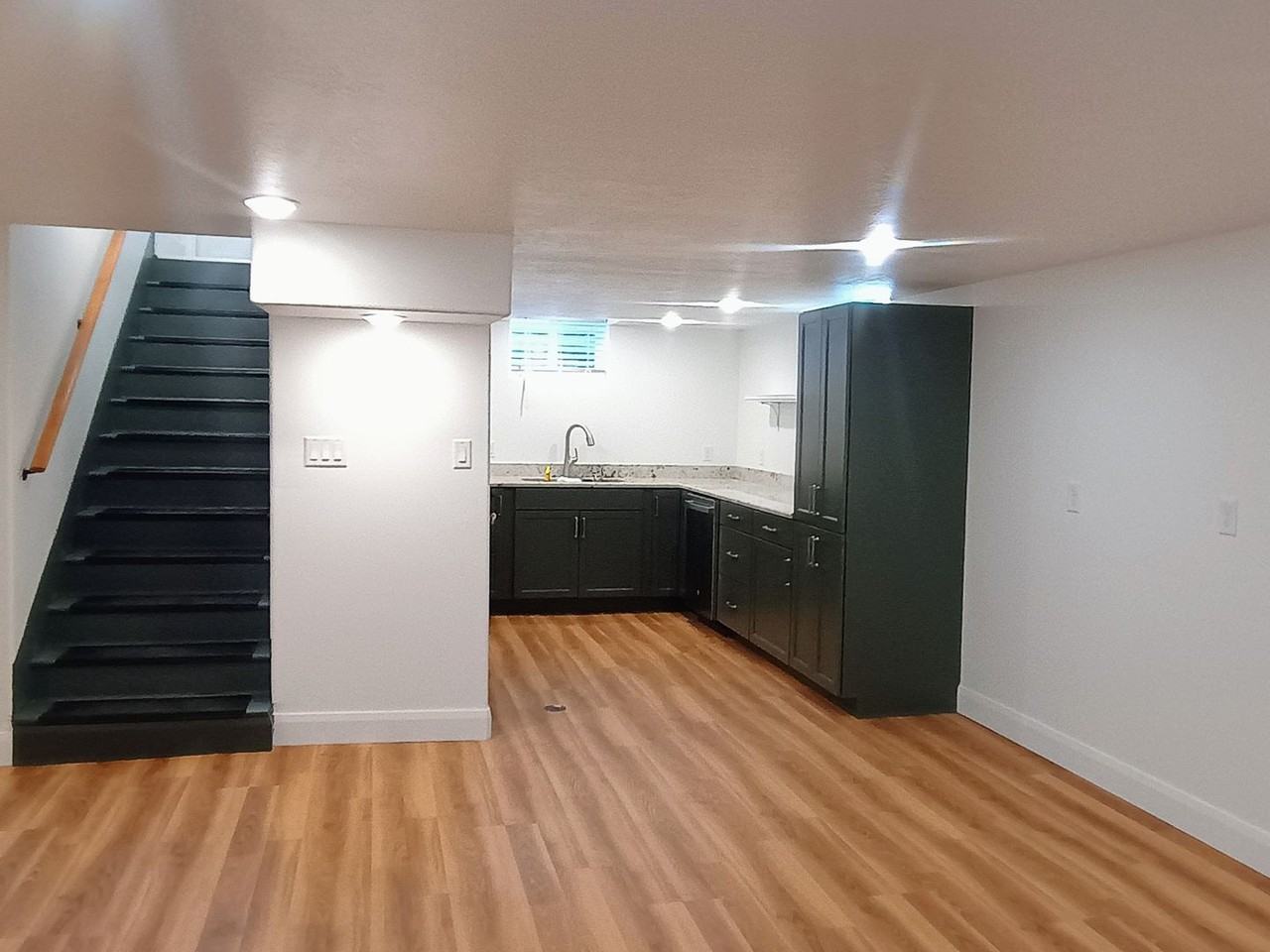164 N 400 W - Photo 4 of 12