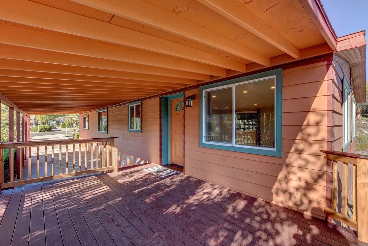 3075 Timber Line Rd - Photo 4 of 26