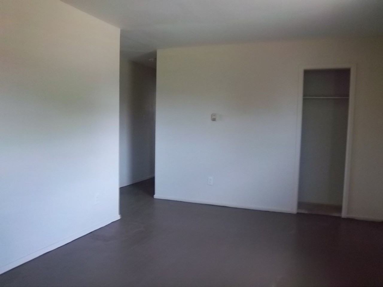 2510 N Wilson St - Photo 2 of 4