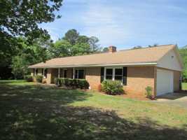 featured image of 2940 Steeplechase Dr