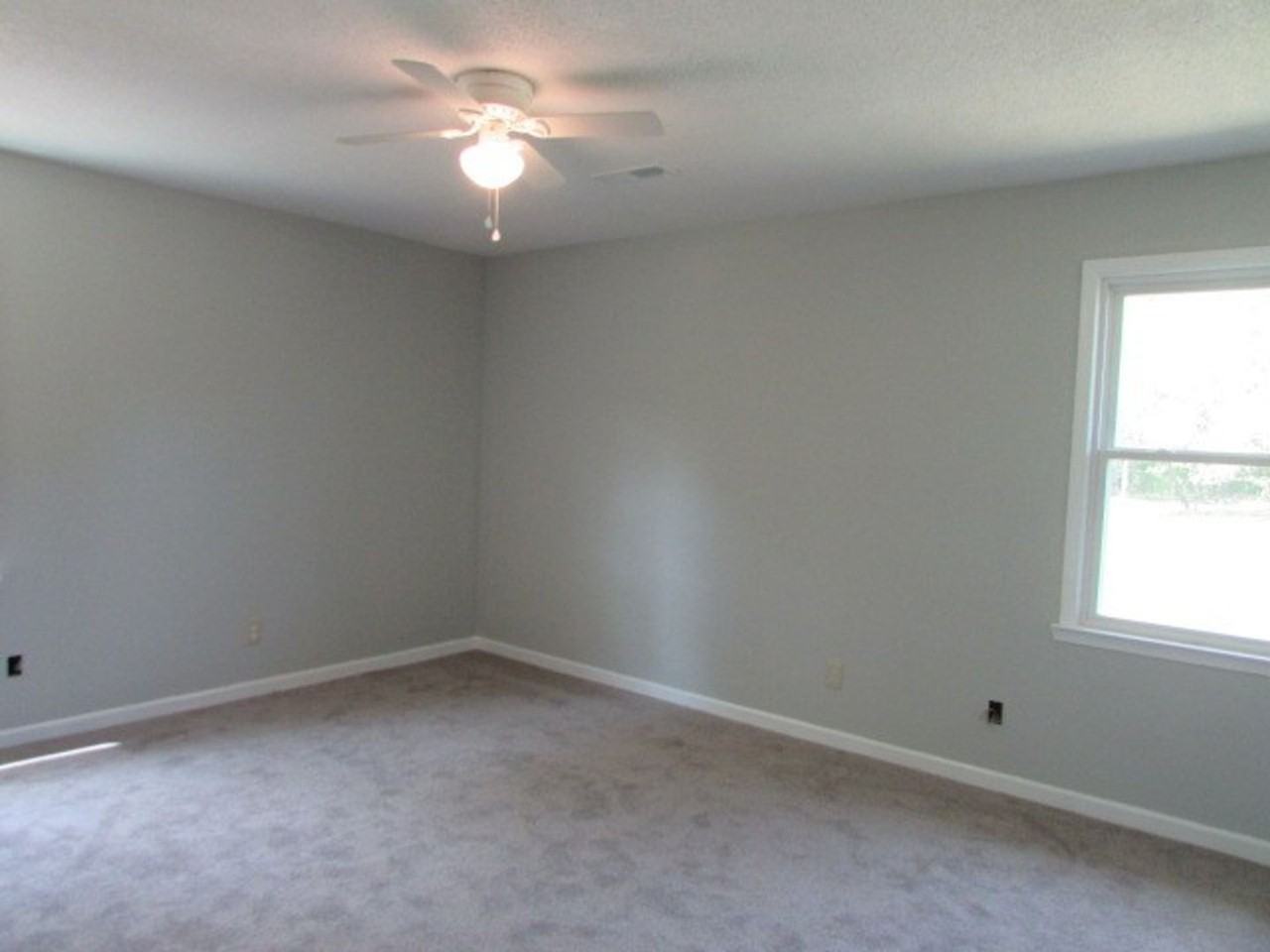 2940 Steeplechase Dr - Photo 6 of 12