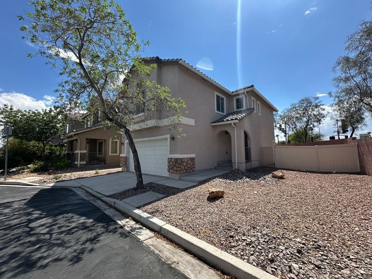 7305 Prussian Green St - Photo 2 of 23