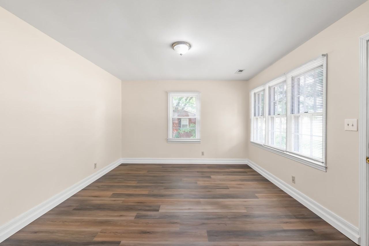 607 N Rocky River Rd - Photo 4 of 24