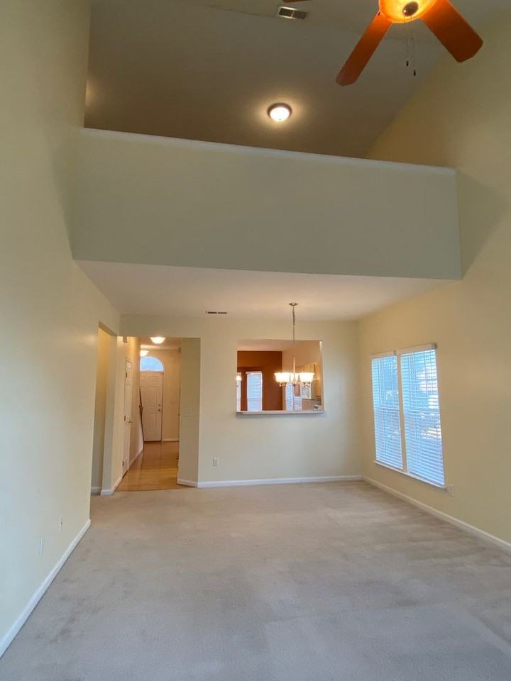 232 Hadley Commons Dr - Photo 7 of 20