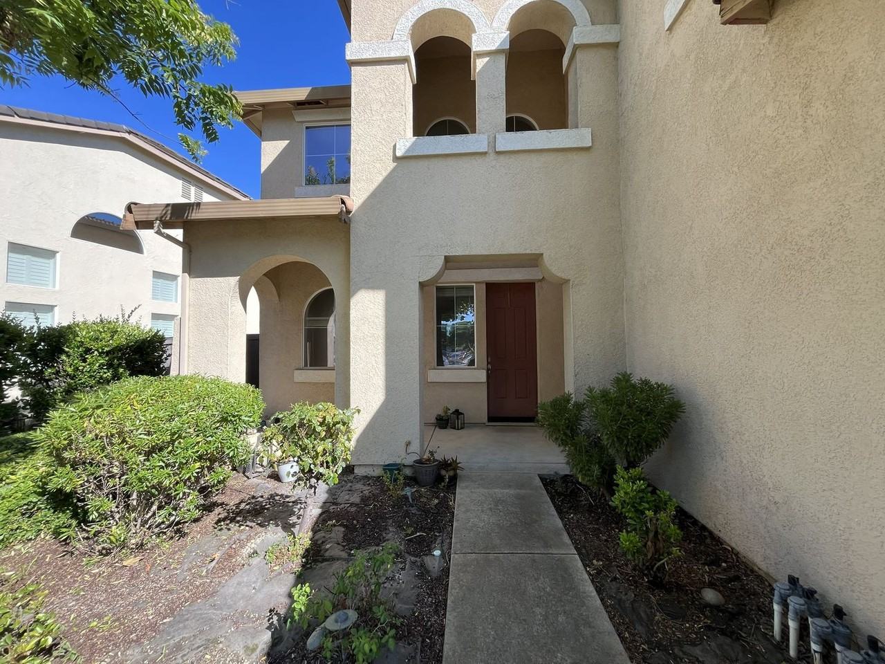 9740 Ruddy Duck Way - Photo 3 of 28