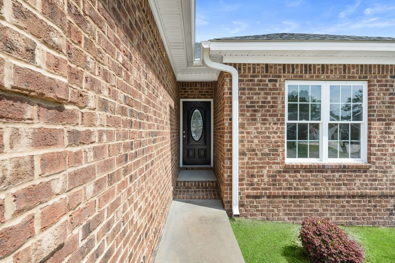 102 Ledbury Cv - Photo 3 of 26