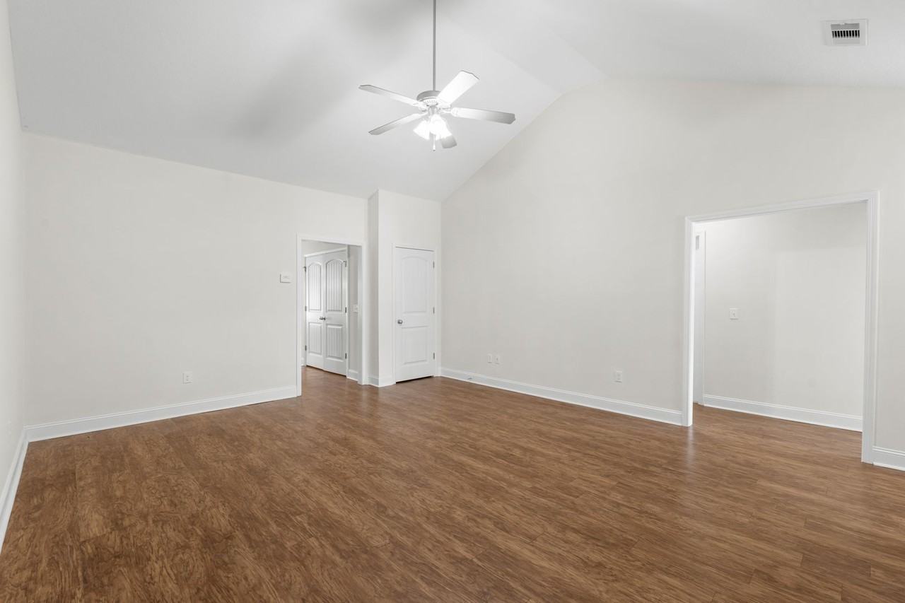 102 Ledbury Cv - Photo 5 of 26
