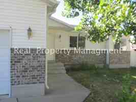 featured image of 295 Willow Dr