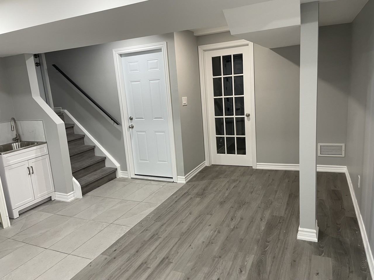 2111 Lynn Heights Drive - Photo 5 of 9