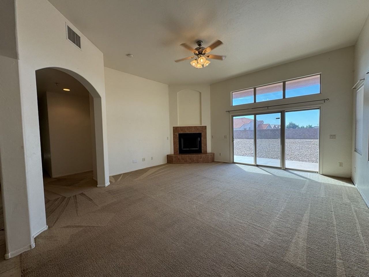 3603 Plaza De La Rosa - Photo 5 of 22