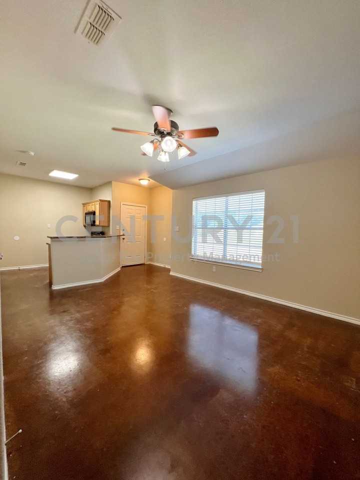 120 Sunburst Ct - Photo 4 of 20