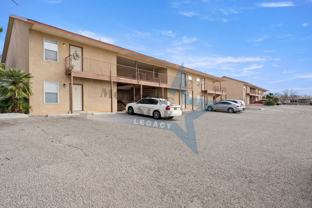 Spacious 2 bedroom floor plans! - Photo 1 of 1