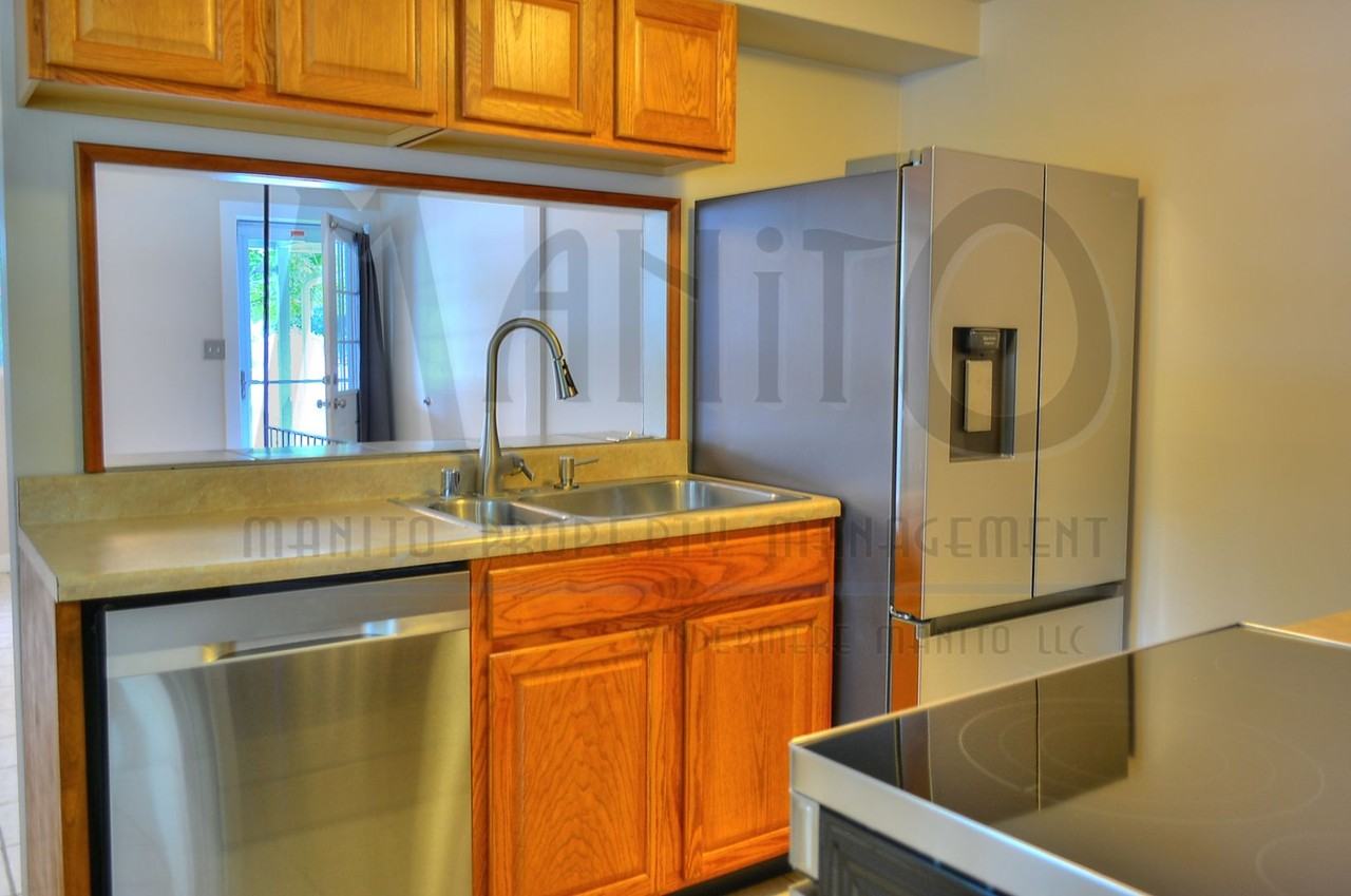 1654 E Decatur Ave - Photo 3 of 19
