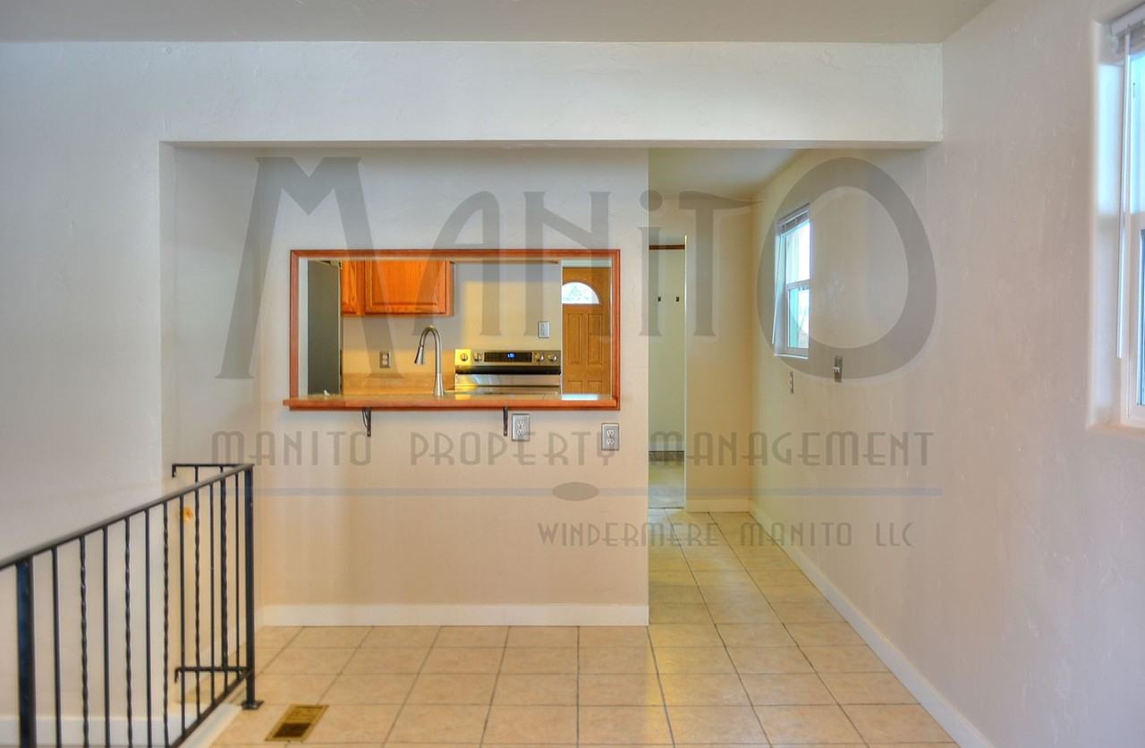 1654 E Decatur Ave - Photo 6 of 19
