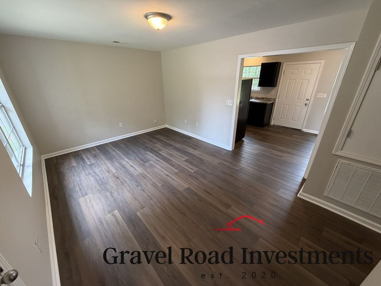830 35th Ave - Photo 3 of 19