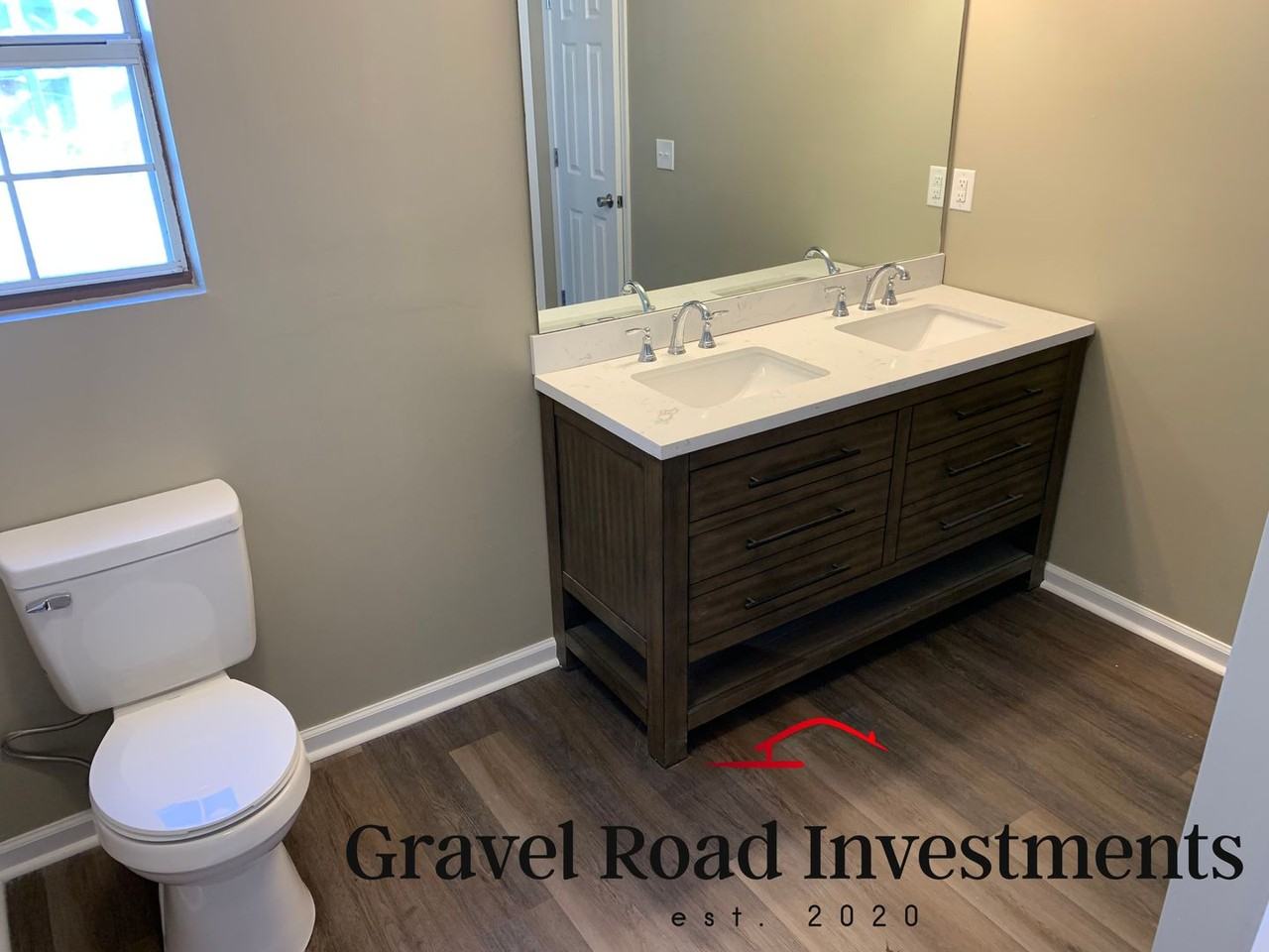 830 35th Ave - Photo 6 of 19