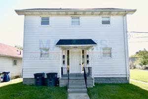 featured image of 420 Barker St