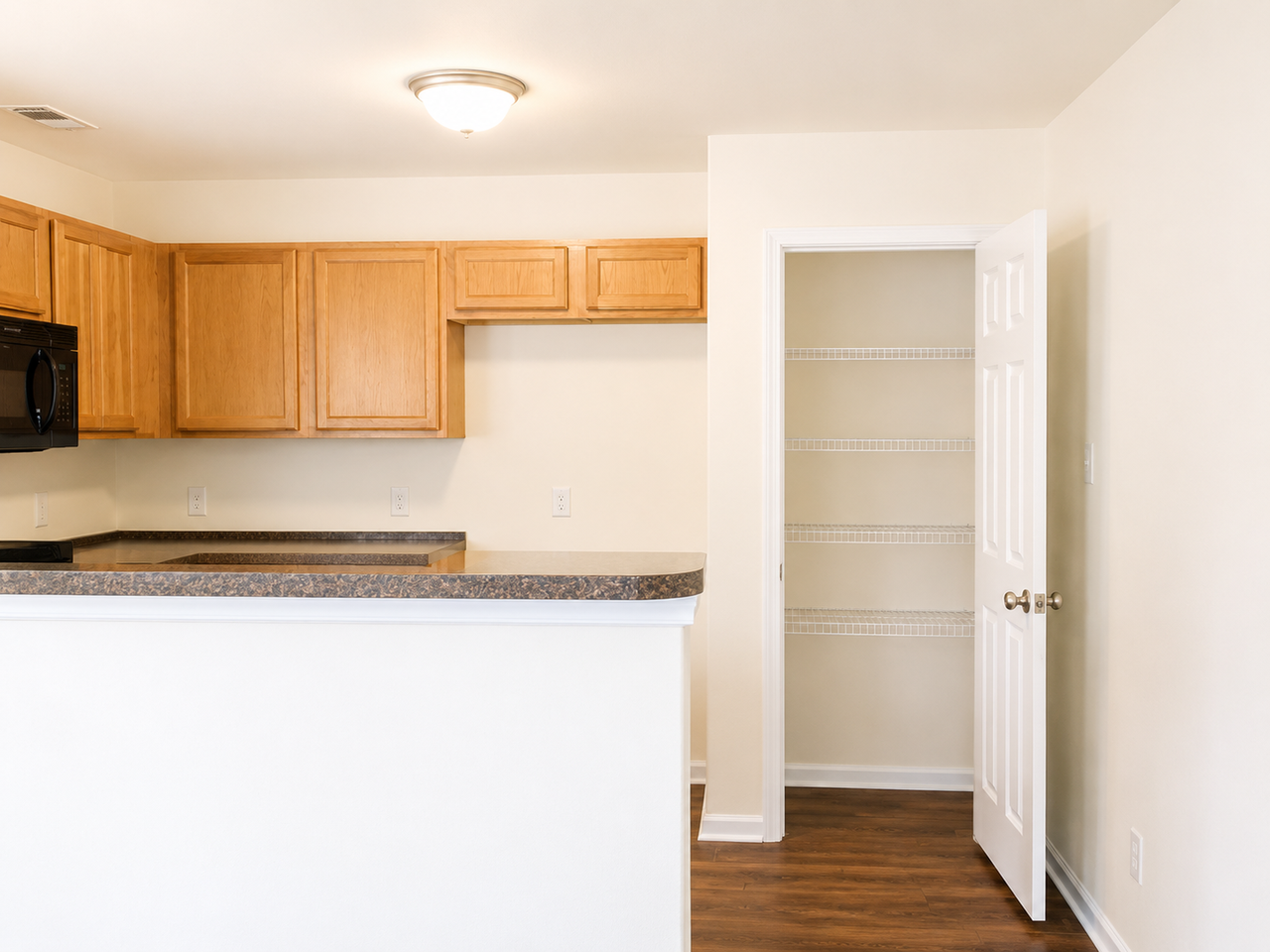 13 Transom Rd - Photo 5 of 19