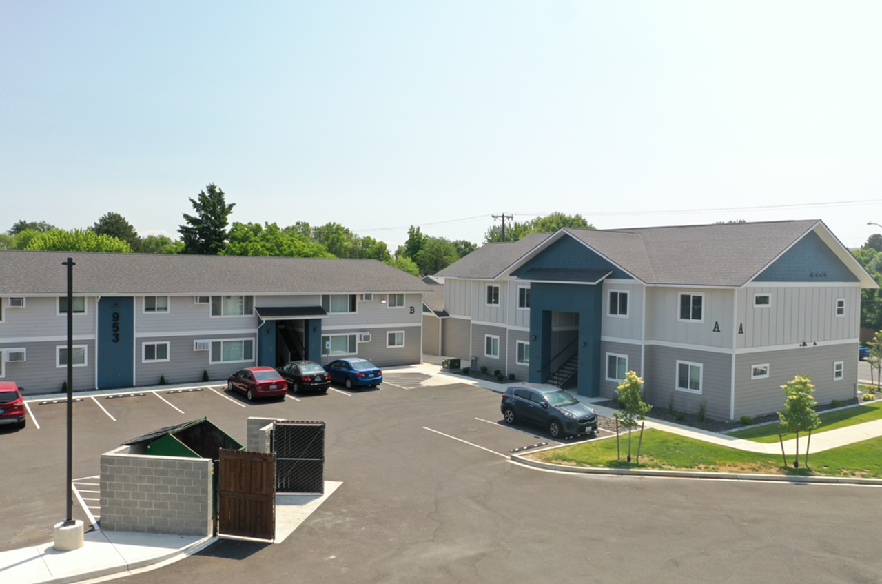 Keller Apartments - Photo 2 of 12