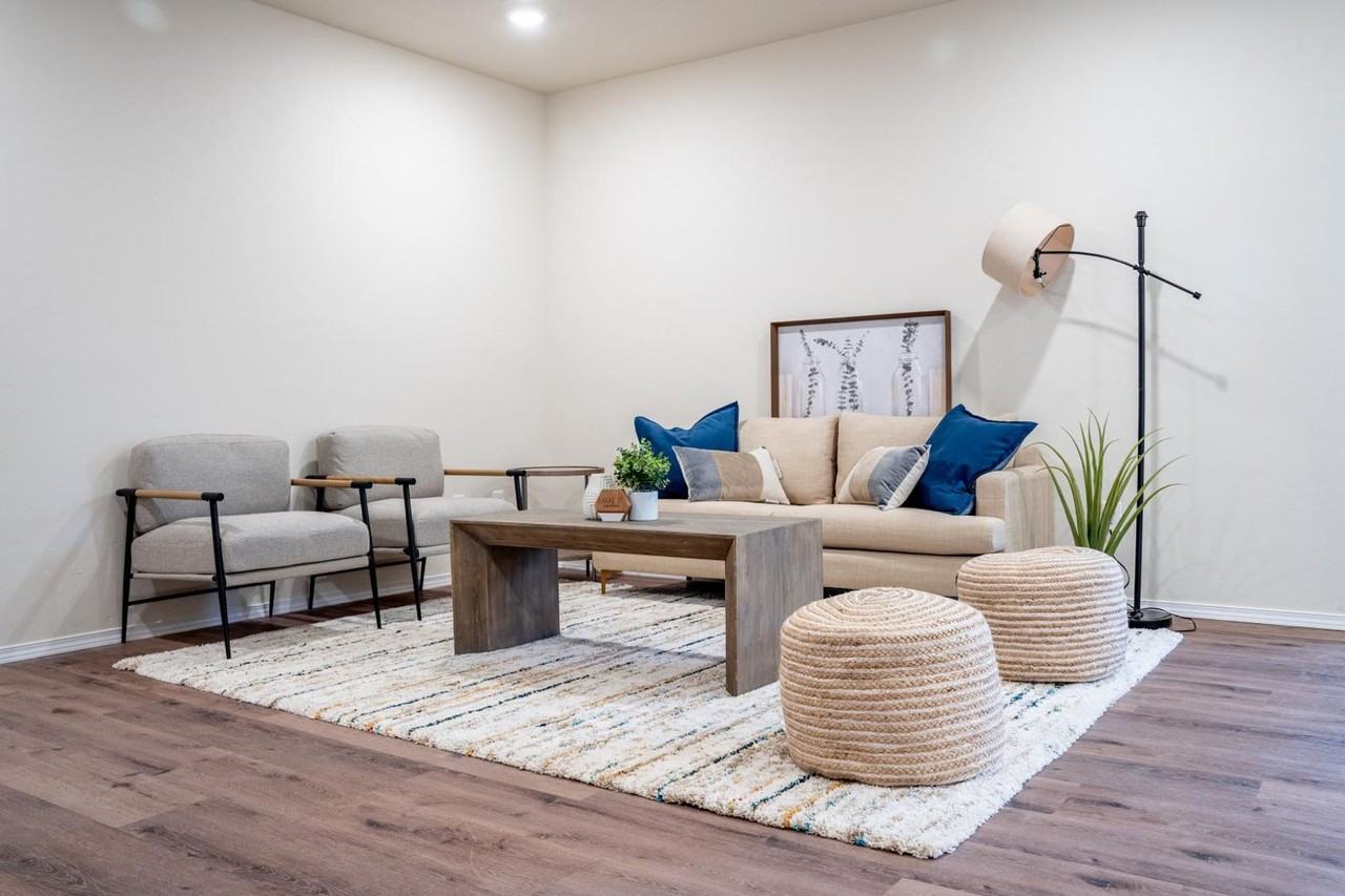 Keller Apartments - Photo 5 of 12