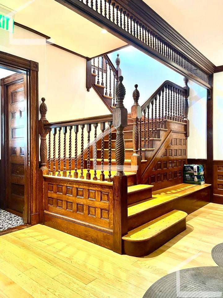 208 Gardner St - Photo 3 of 16