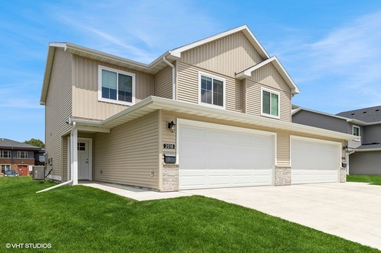 Welcome to Perry Duplexes! - Photo 2 of 16